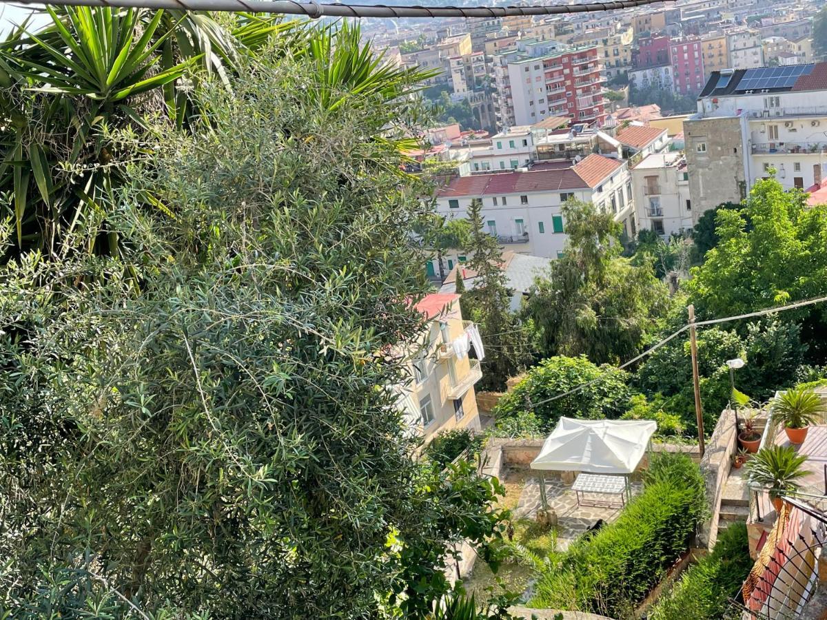 La Finestra Nel Giardino Hotel Nápoles Exterior foto