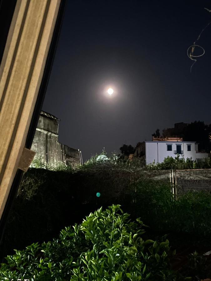 La Finestra Nel Giardino Hotel Nápoles Exterior foto